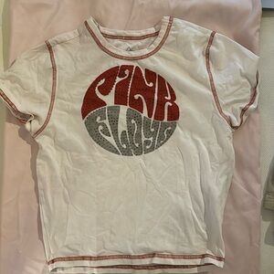 Light beige 
red stitching 
Pink Floyd 
Size M